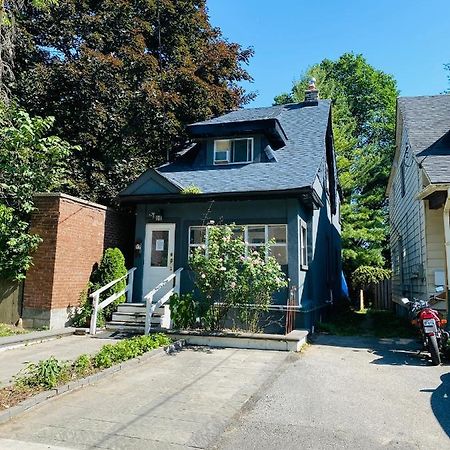 Lovely II Space Share A Room East York Canada Toronto Esterno foto