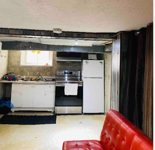Lovely II Space Share A Room East York Canada Toronto Esterno foto