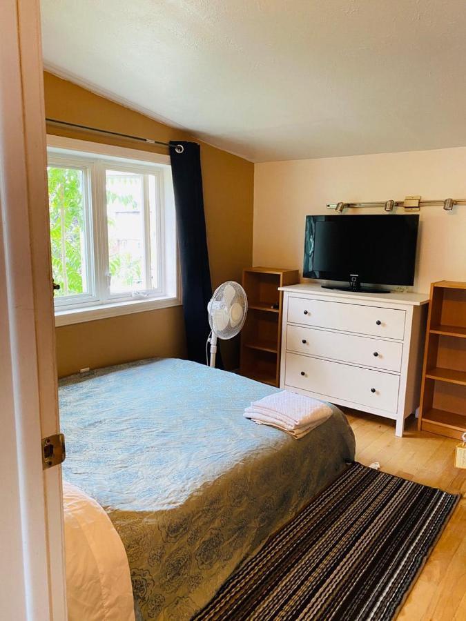 Lovely II Space Share A Room East York Canada Toronto Esterno foto
